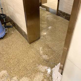 東莞專業(yè)廁所漏水維修 東莞專業(yè)廁所漏水維修